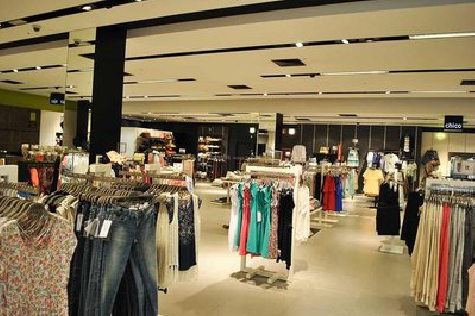 建始商场里的店面怎么装修？